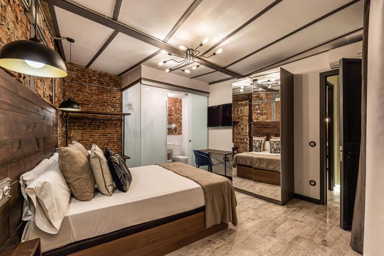 Waou Boutique Sol Hotell Madrid Exteriör bild