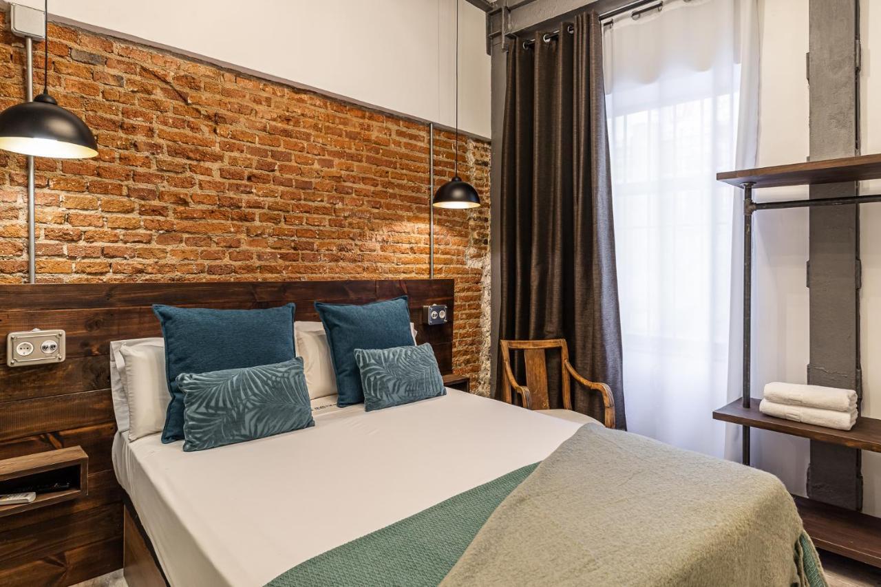 Waou Boutique Sol Hotell Madrid Exteriör bild