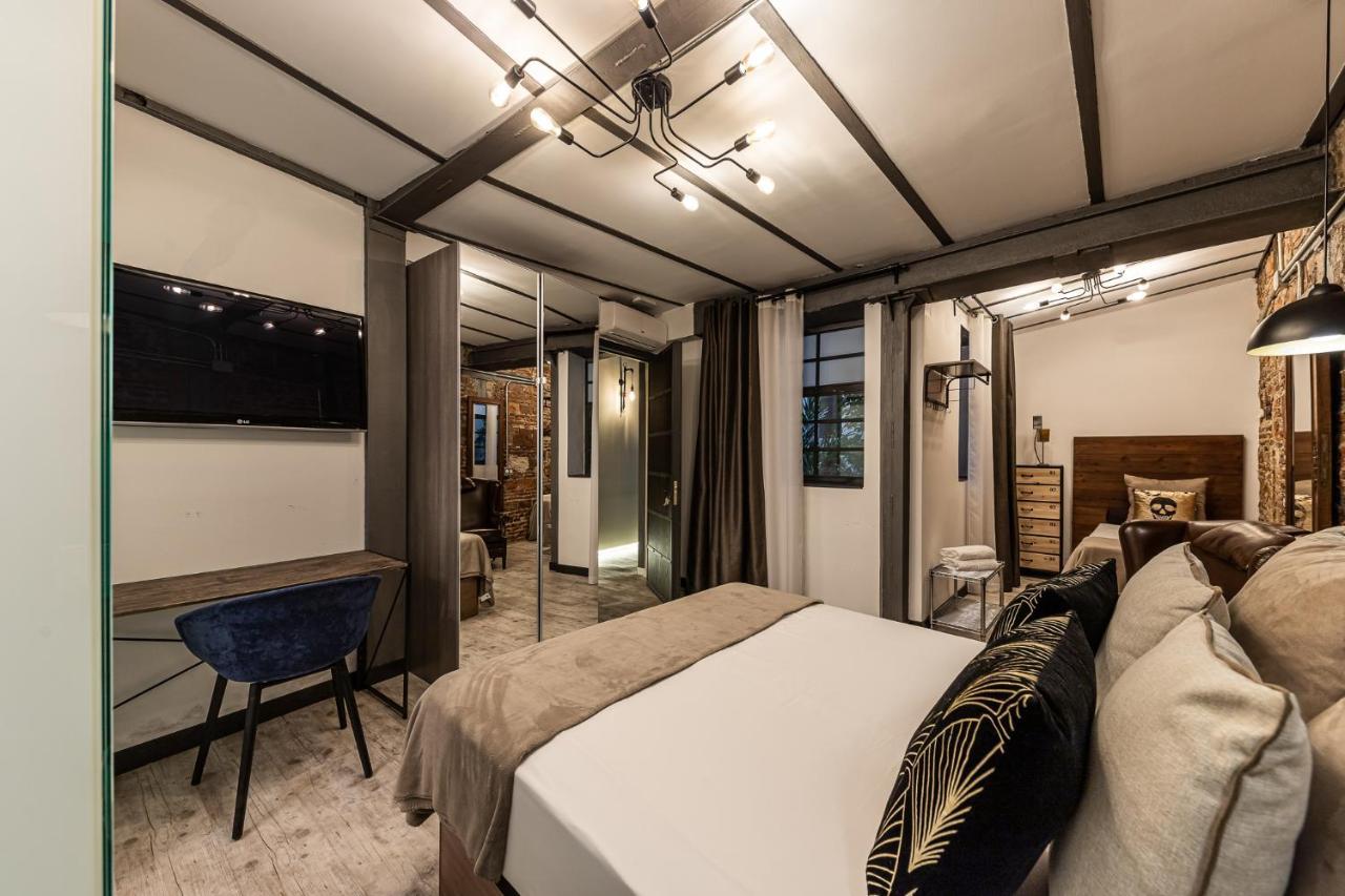 Waou Boutique Sol Hotell Madrid Exteriör bild