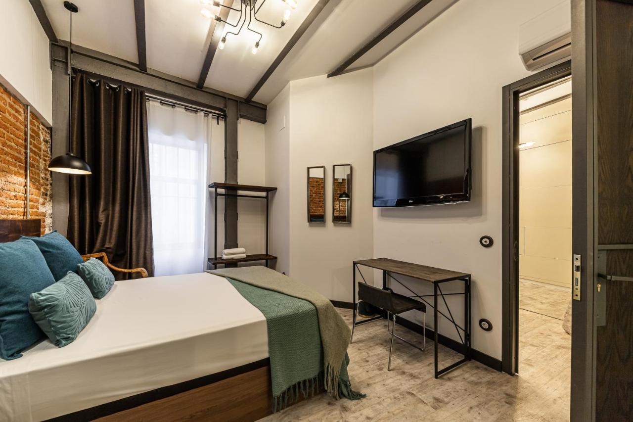 Waou Boutique Sol Hotell Madrid Exteriör bild
