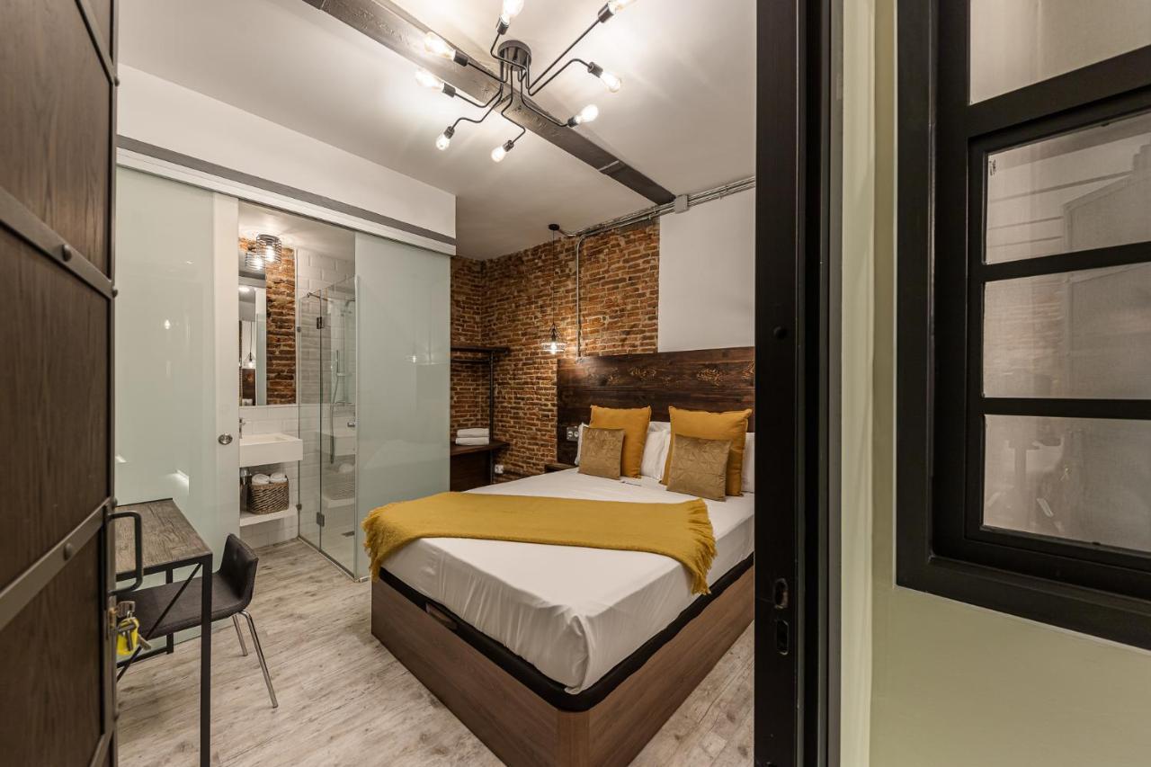 Waou Boutique Sol Hotell Madrid Exteriör bild